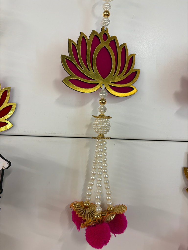 NW Deco: Nr.27 Lotus with moti Hanging