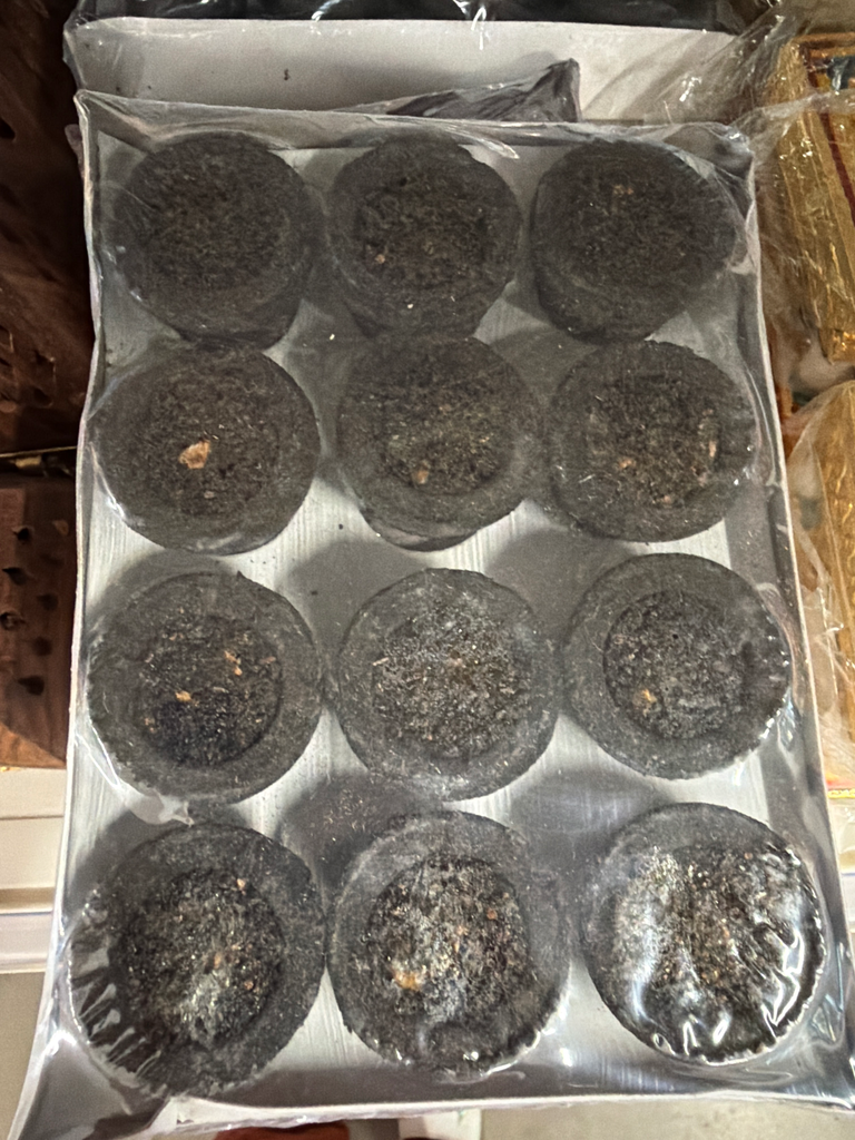 Cup dhoop tray