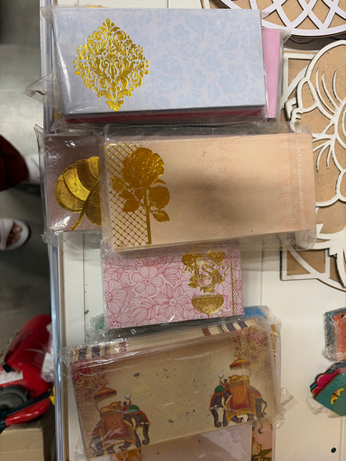 Fancy cover per piece