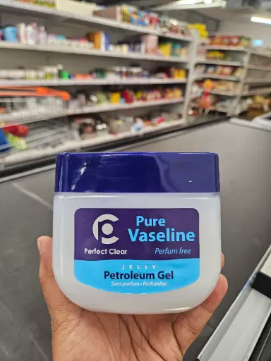Perfect Clear: 440ml Pure Vaseline Perfume Free