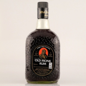 Old Monk: 1l Rum