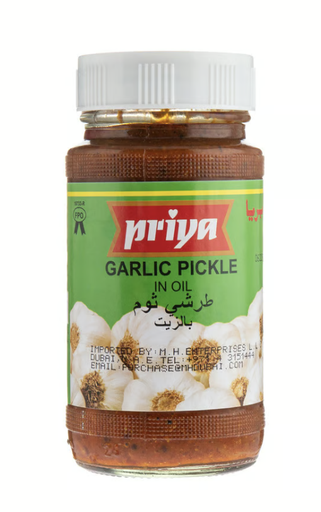 PRIYA: 300g Garlic Pickle