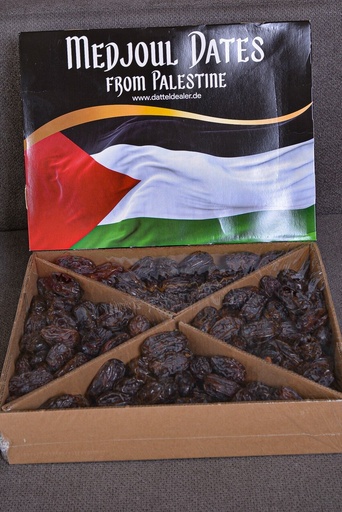 Medjoul Dates