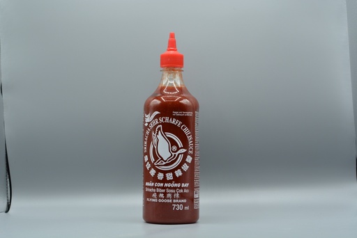 Royal Thai: 210ml Sriracha Hot Chilli Sauce
